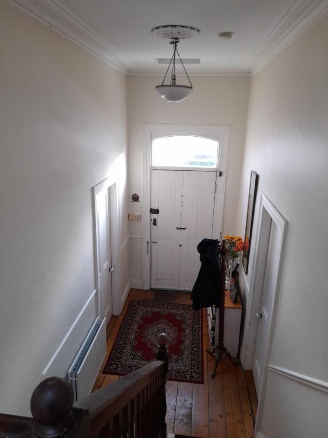 Annesley Park-Homestay Ap Dublin Bagian luar foto